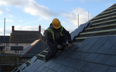 Emergency Roof Repairs: What to Do When Your Roof is Leaking